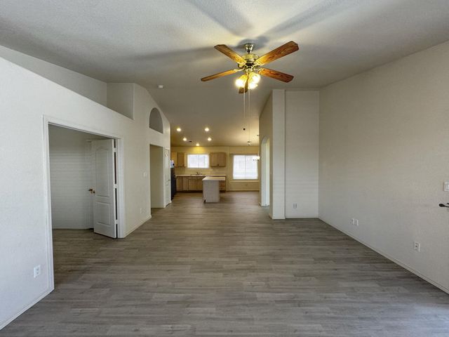 7152 Elk Creek Road NE, Albuquerque, NM 87113