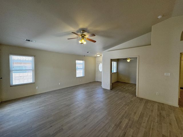 7152 Elk Creek Road NE, Albuquerque, NM 87113
