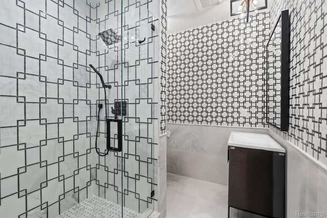 21165 Bridle Run, Novi, MI 48167