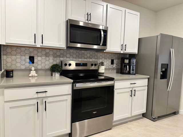 17132 EDGEMONT LANE, Clermont, FL 34714