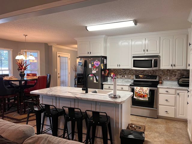 205 Farm Wind Rd, Gaffney, SC 29341