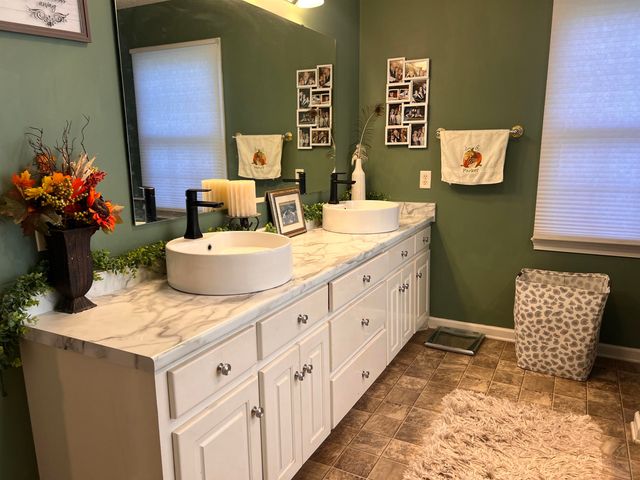 205 Farm Wind Rd, Gaffney, SC 29341