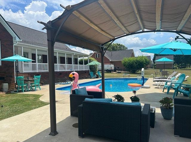 205 Farm Wind Rd, Gaffney, SC 29341