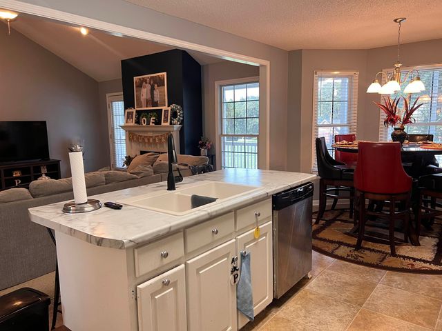 205 Farm Wind Rd, Gaffney, SC 29341