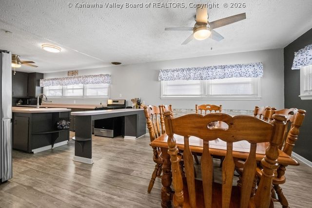 9 Samantha Drive, Clendenin, WV 25045