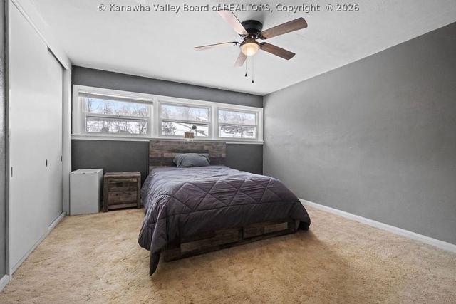 9 Samantha Drive, Clendenin, WV 25045