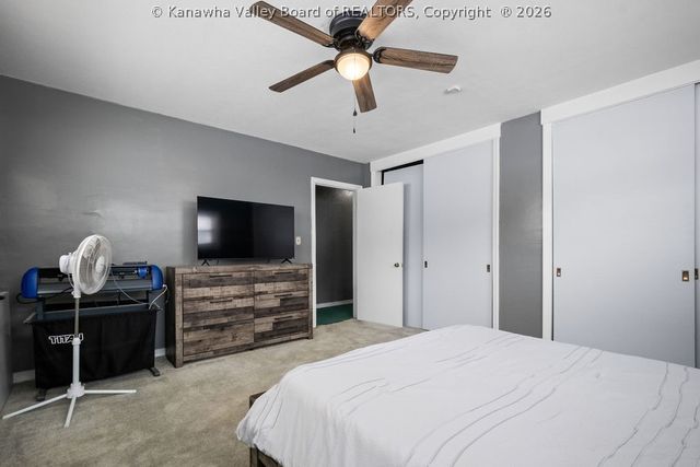 9 Samantha Drive, Clendenin, WV 25045