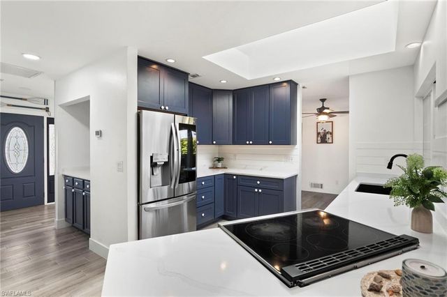 101 San Salvador ST, Naples, FL 34113