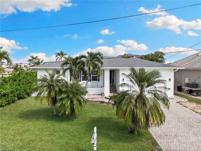 101 San Salvador ST, Naples, FL 34113