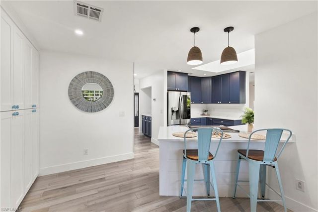 101 San Salvador ST, Naples, FL 34113