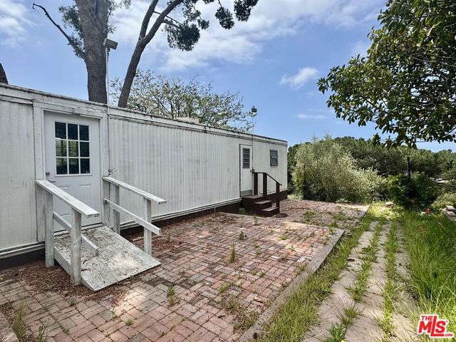 27555 Pacific Coast Highway, Malibu, CA 90265