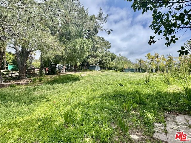 27555 Pacific Coast Highway, Malibu, CA 90265