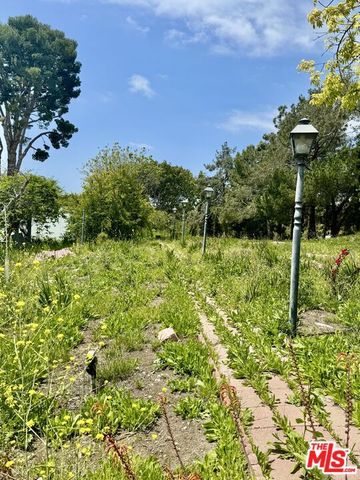 27555 Pacific Coast Highway, Malibu, CA 90265