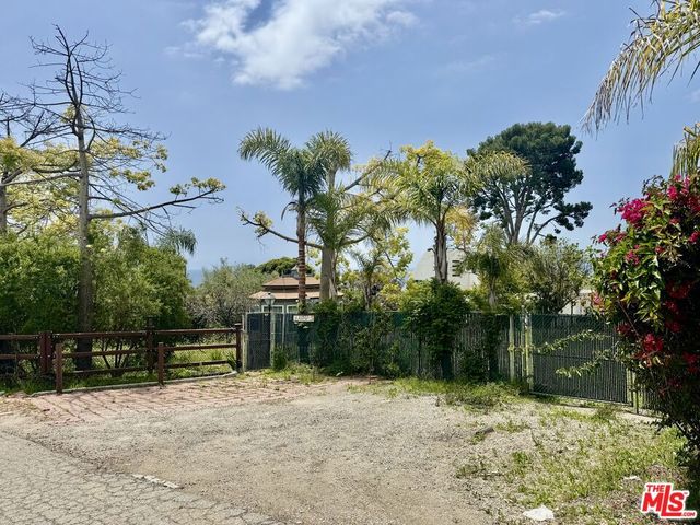 27555 Pacific Coast Highway, Malibu, CA 90265