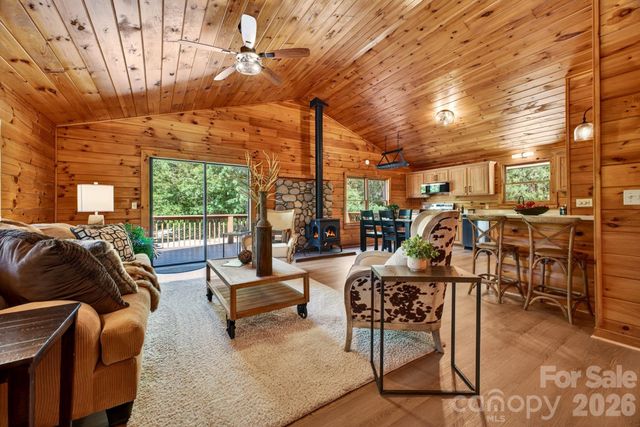 443 Cascades Parkway, Nebo, NC 28761