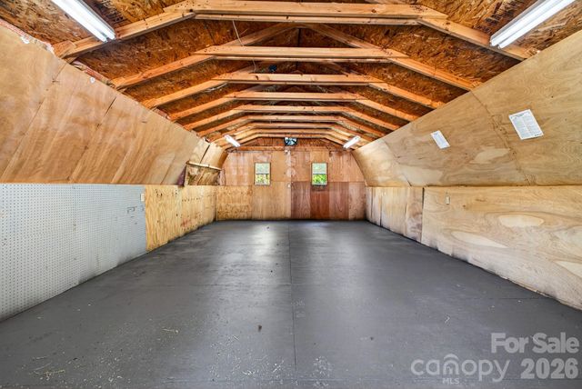 443 Cascades Parkway, Nebo, NC 28761