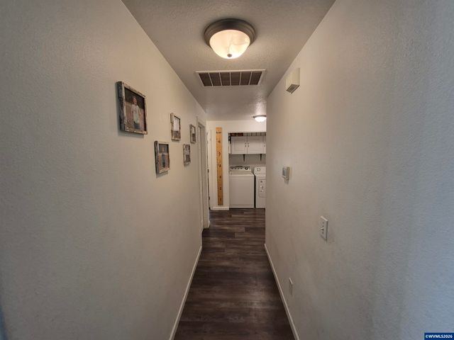 1023 Randall Wy, Independence, OR 97351