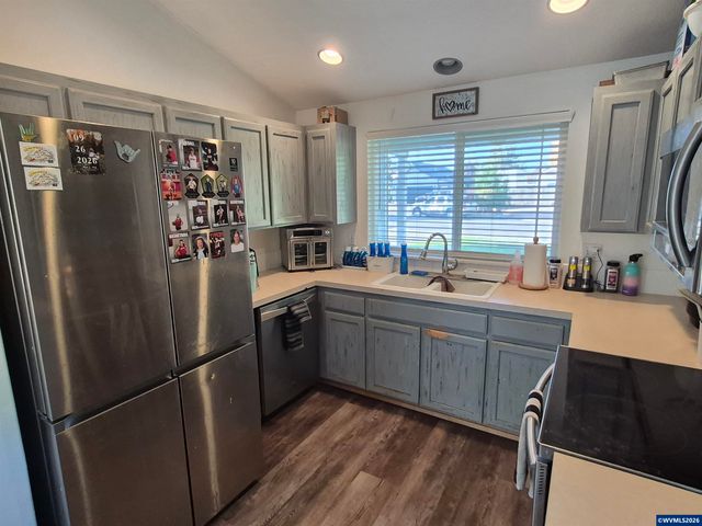 1023 Randall Wy, Independence, OR 97351