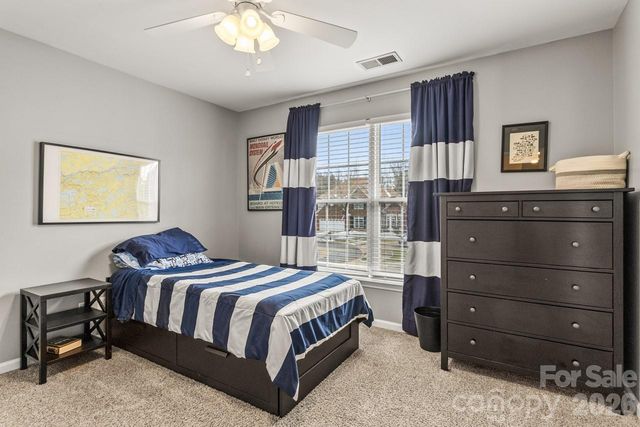 5715 Whitegate Lane, Charlotte, NC 28269