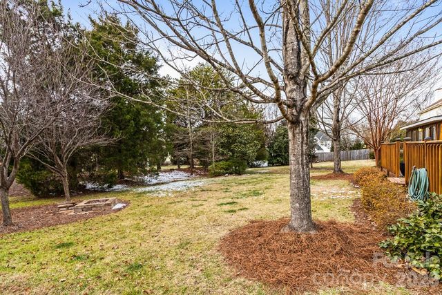 5715 Whitegate Lane, Charlotte, NC 28269