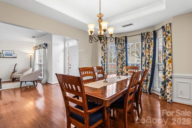 5715 Whitegate Lane, Charlotte, NC 28269