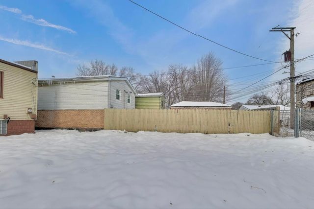 9027 S Drexel Avenue, Chicago, IL 60619