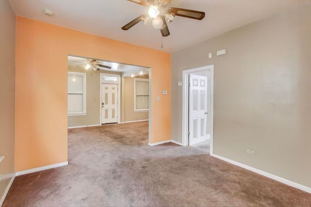 9027 S Drexel Avenue, Chicago, IL 60619