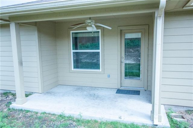 142 Leon River LOOP, Hutto, TX 78634