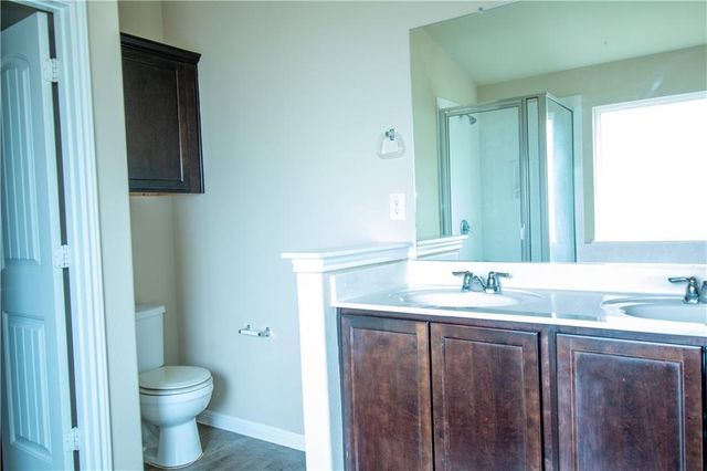 142 Leon River LOOP, Hutto, TX 78634