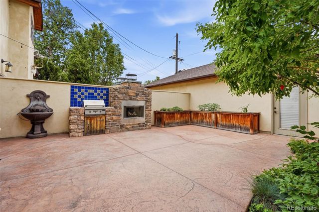 2196 S Washington Street, Denver, CO 80210