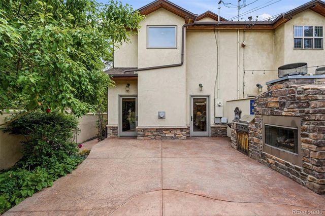 2196 S Washington Street, Denver, CO 80210