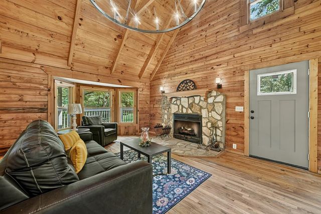 6162 Hardscrabble Road, Mineral Bluff, GA 30560