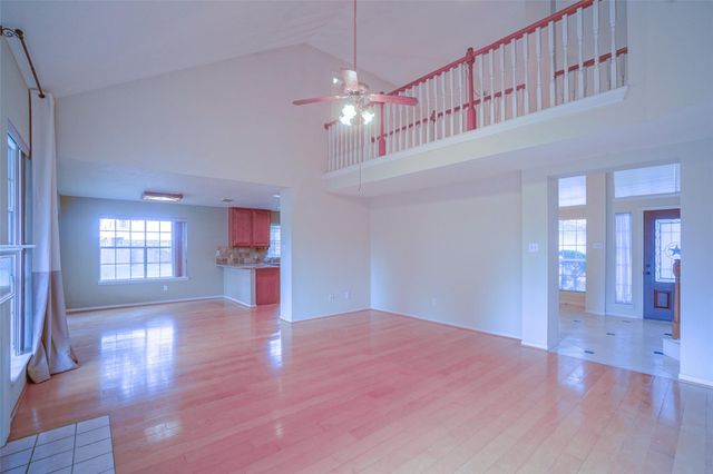 5602 Whisper Ridge Drive, Sugar Land, TX 77479