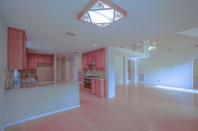 5602 Whisper Ridge Drive, Sugar Land, TX 77479