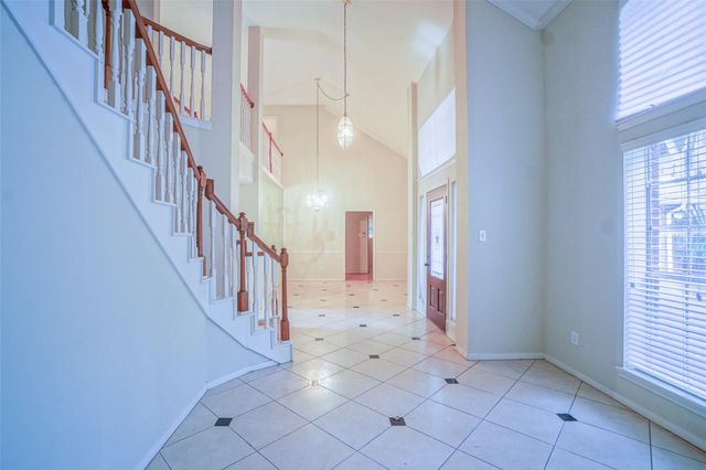 5602 Whisper Ridge Drive, Sugar Land, TX 77479