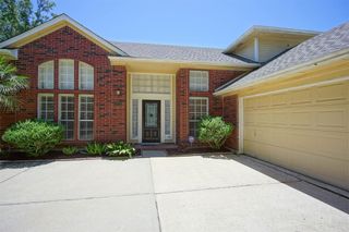 5602 Whisper Ridge Drive, Sugar Land, TX 77479