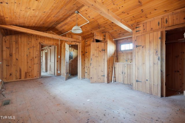 597 Cavern Road, Bristol, TN 37620