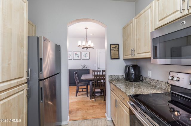 1411 E ORANGEWOOD Avenue 239, Phoenix, AZ 85020