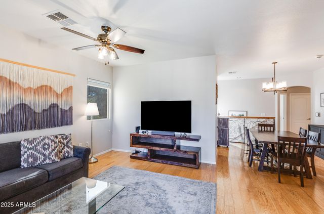 1411 E ORANGEWOOD Avenue 239, Phoenix, AZ 85020