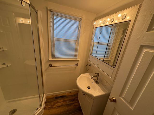 121 W Lakeview Drive, Lowell, IN 46356