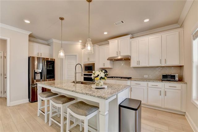 1561 Branthaven Lane, Auburn, GA 30011