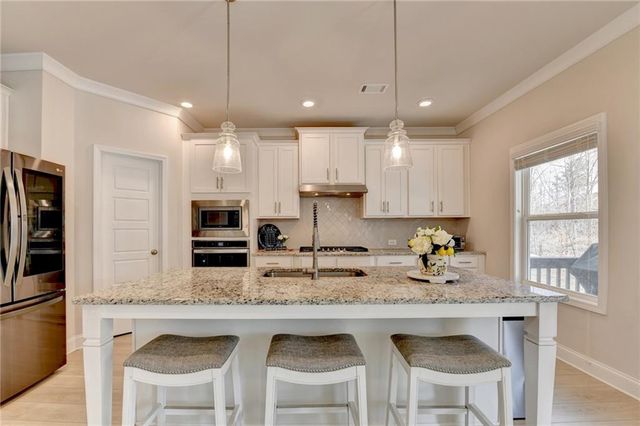 1561 Branthaven Lane, Auburn, GA 30011