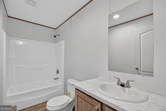 17 Blackberry Creek Drive, Carrollton, GA 30116