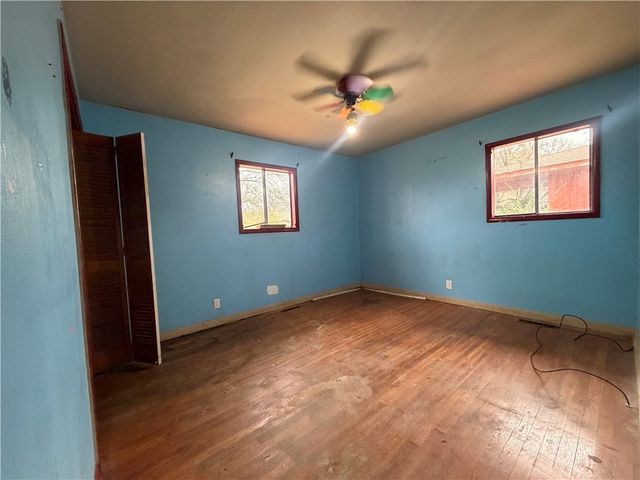 311 Hannibal Street, Siloam Springs, AR 72761