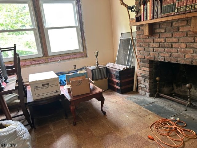 1 Stanley Pl, Chester Twp., NJ 07931