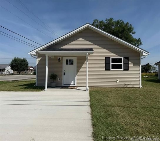 200 E Walnut Street, Crothersville, IN 47229