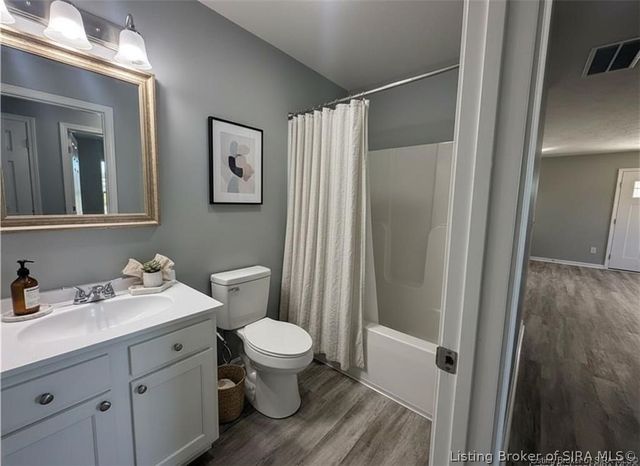 200 E Walnut Street, Crothersville, IN 47229