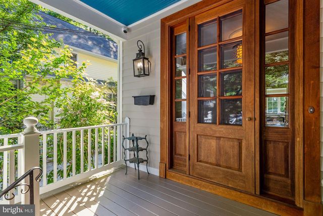 4927 ESKRIDGE TER NW, Washington, DC 20016