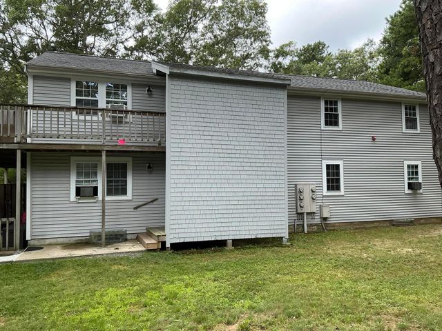 70 Cape Drive APT 1D, Mashpee, MA 02649