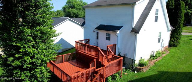 6815 Currington Cir, Louisville, KY 40258